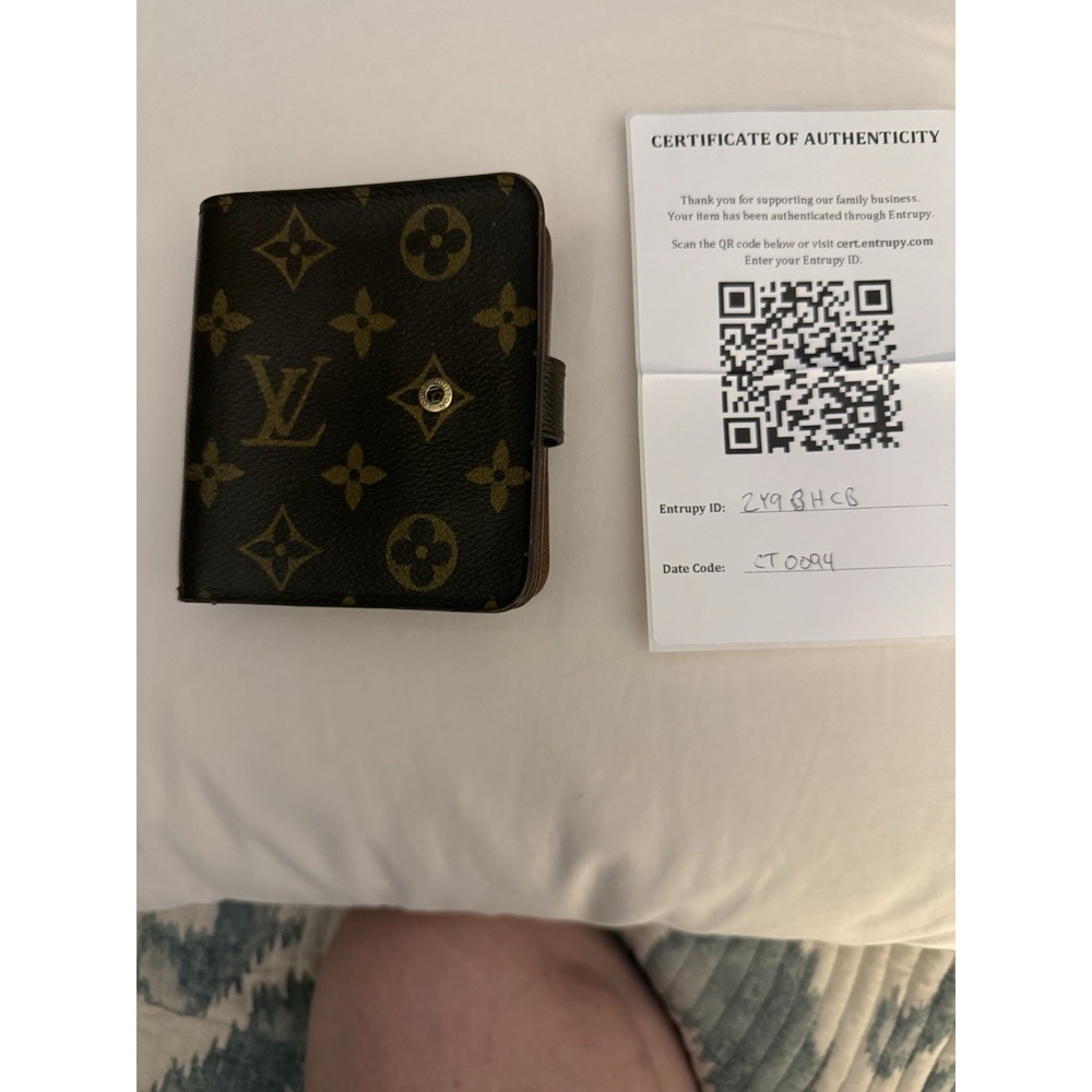 Louis Vuitton Monogram Logo Folding Wallet Brown Zip Pocket Credit Card